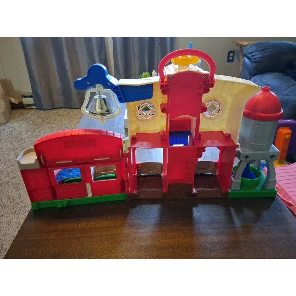 Fisher-Price Little People Smart Stages Farm Barn Playset Lights & Sound WORK!